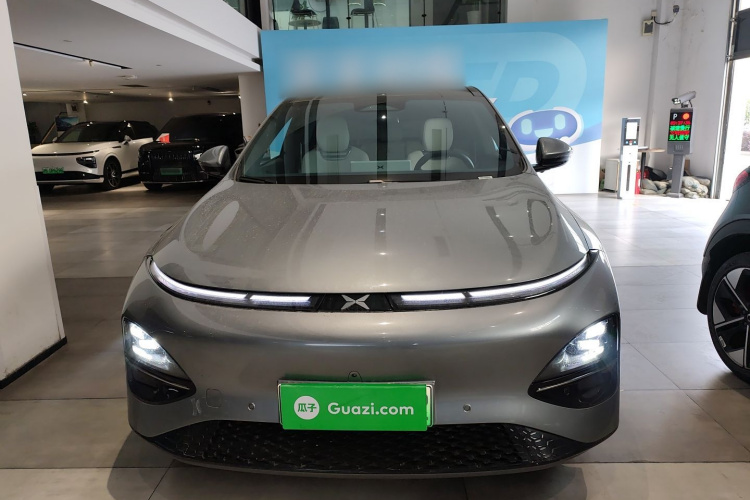 小鹏G6 2023款 755 超长续航 Max车身外观2