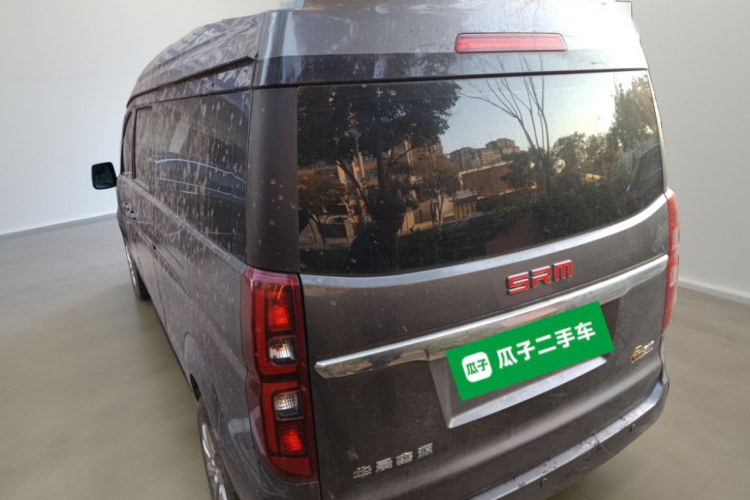 金杯 金海狮 2021款 1.5L 客车工程狮 6座车身外观5