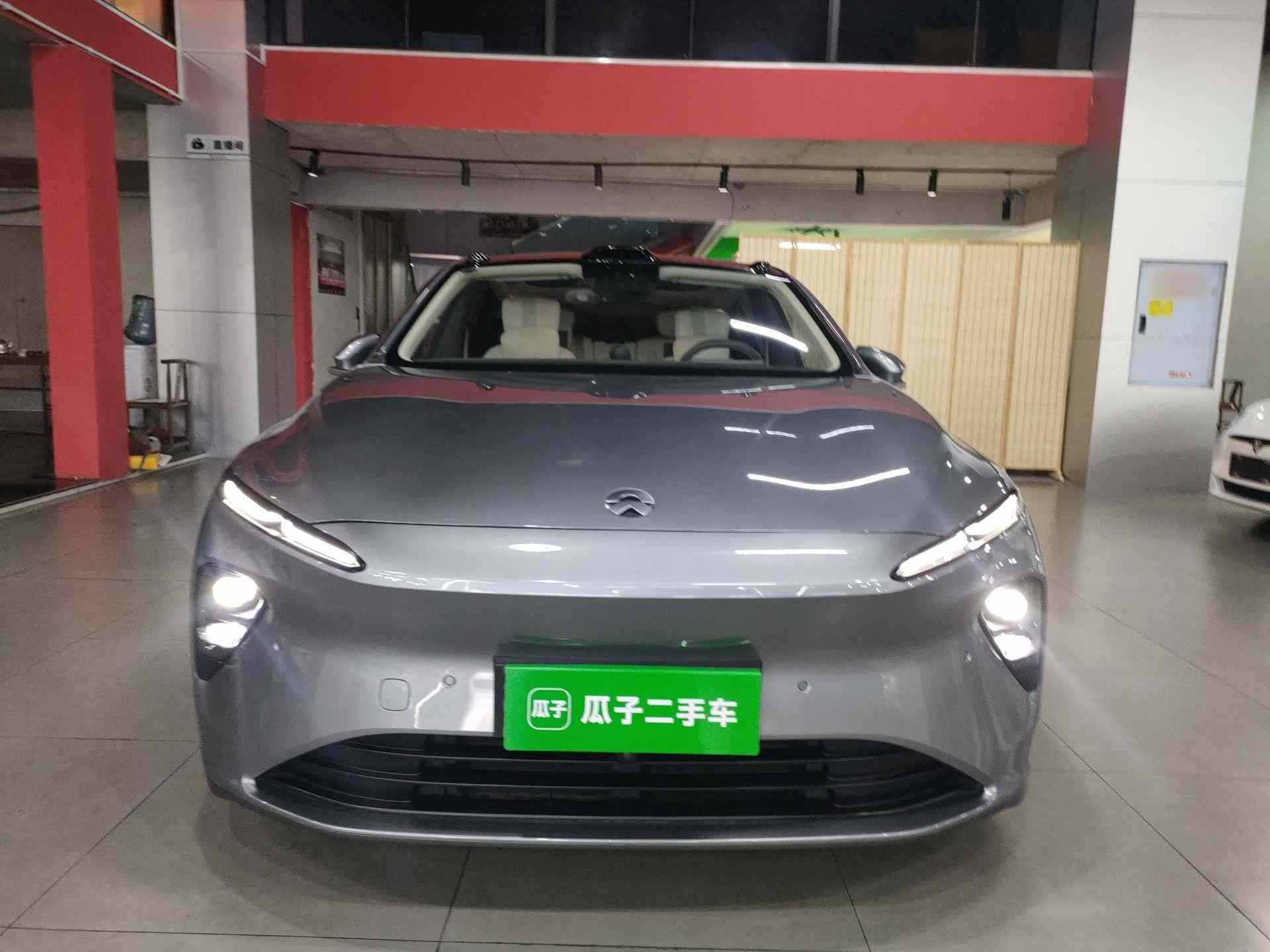 蔚来ET7 2024款 75kWh 行政签名版(1)