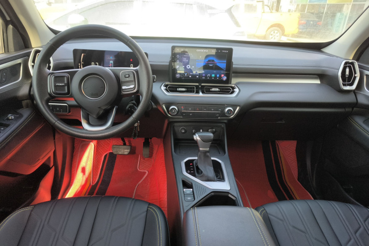 长城 金刚炮 2023款 2.0T自动汽油两驱精英型平箱GW4C20C中控内饰7002