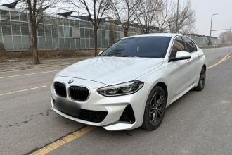 宝马1系 2022款 120i M运动版