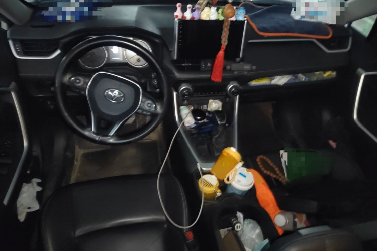 丰田 威兰达 2021款 2.0L CVT两驱豪华版中控内饰12