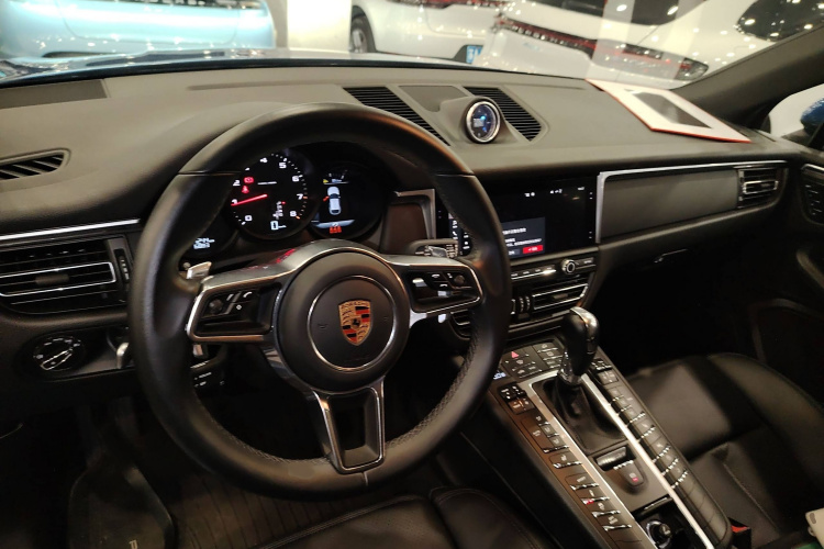 保时捷 2018款 Macan 2.0T中控内饰7002