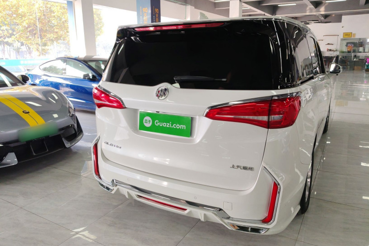 别克GL8 2018款 ES 28T 舒适型 国VI车身外观6