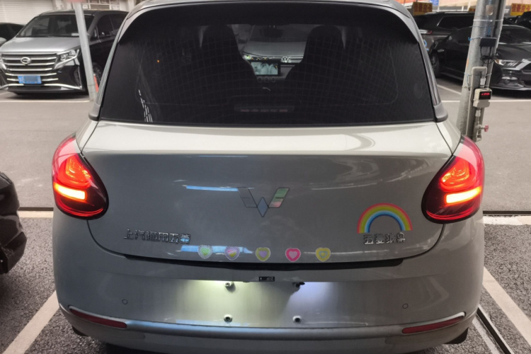 五菱汽车 五菱缤果 2024款 203km 轻享款车身外观6002