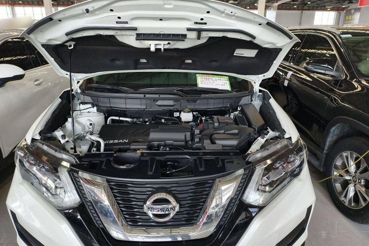 日产 奇骏 2023款 经典 2.0L 两驱智联臻享版局部细节24