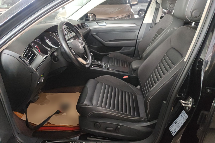 大众 迈腾 2020款 330TSI DSG 领先型中控内饰19