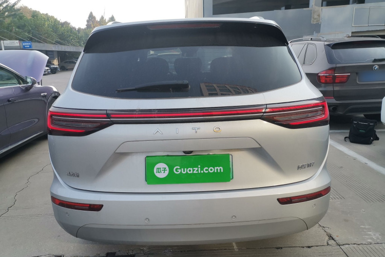 鸿蒙智行 问界M7 2024款 1.5T 四驱Plus版 5座车身外观6004