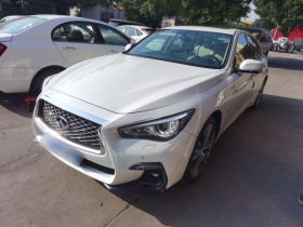 英菲尼迪Q50L 2022款 2.0T 豪华运动版