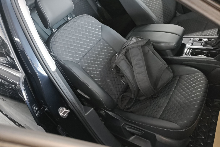 大众 途昂X 2020款 改款 330TSI 两驱豪华版局部细节41