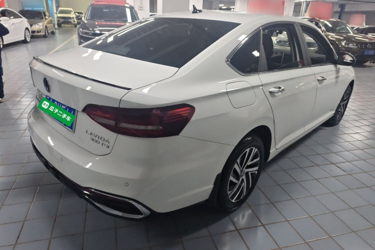 大众 朗逸 2024款 300TSI DSG星空满逸版车身外观7