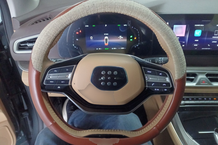 蓝电E5 2024款 荣耀版 100KM尊享型 7座局部细节13