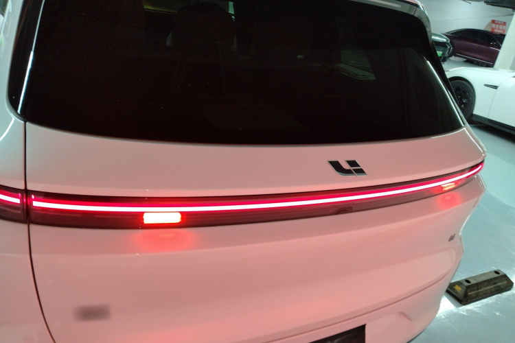 理想汽车 理想L6 2024款 Max车身外观6