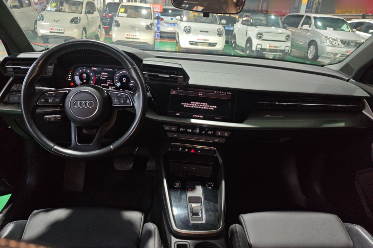 奥迪A3 2021款 Sportback 35 TFSI 时尚运动型中控内饰7002