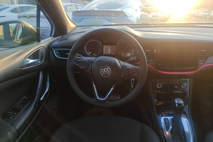 别克 威朗 2016款 两厢GS 20T 双离合豪情运动型局部细节13