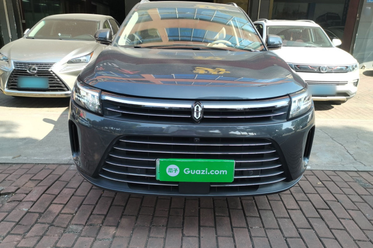 鸿蒙智行 问界M7 2024款 1.5T 后驱Plus版 5座车身外观6001