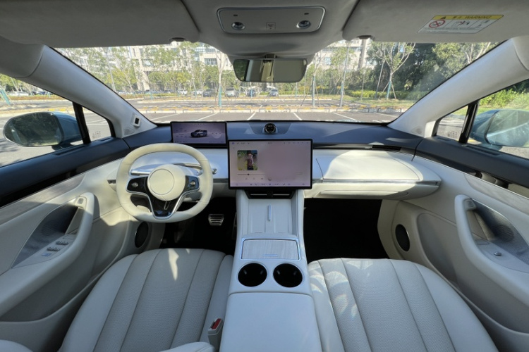 鸿蒙智行 智界R7 2024款 纯电 736km UItra中控内饰7005