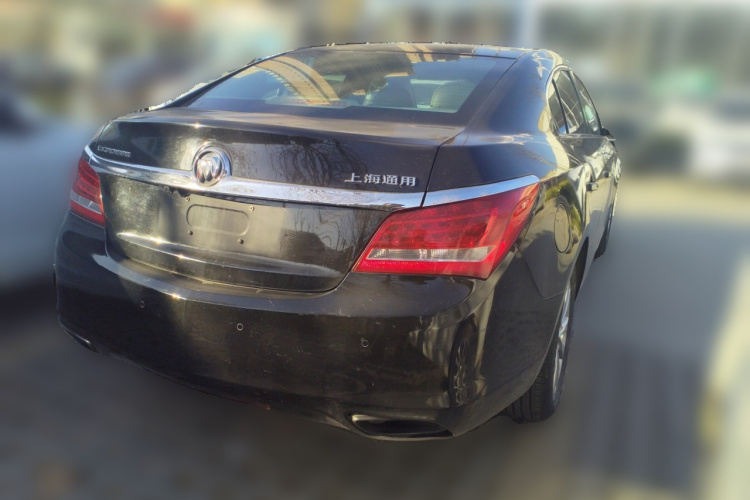 别克 君越 2013款 2.4L SIDI领先舒适型车身外观7