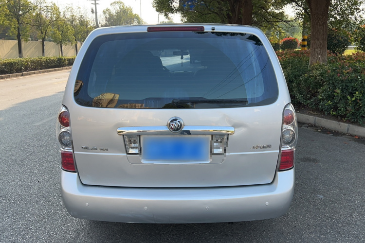 别克GL8 2014款 2.4L 经典版车身外观6005