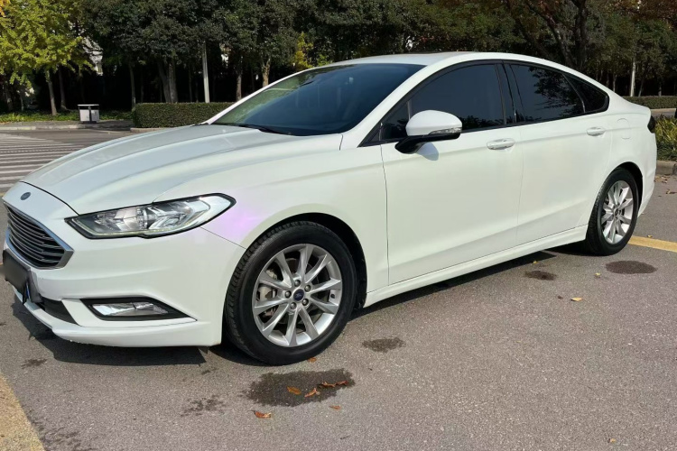 福特 蒙迪欧 2017款 EcoBoost 180 时尚型车身外观6005