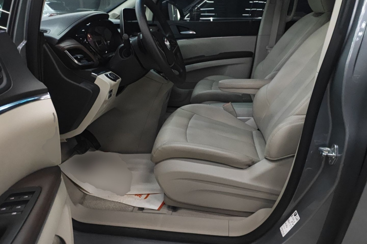 别克GL8 2023款 陆上公务舱 智享型局部细节19