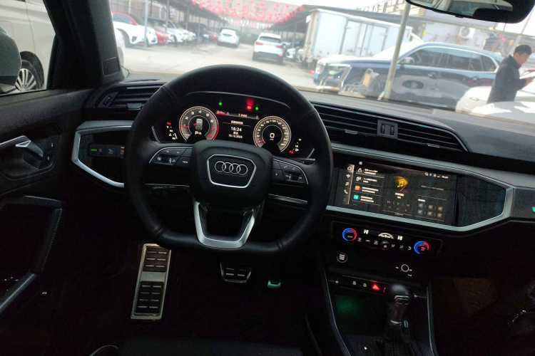 奥迪Q3 2024款 35 TFSI 时尚动感型局部细节13