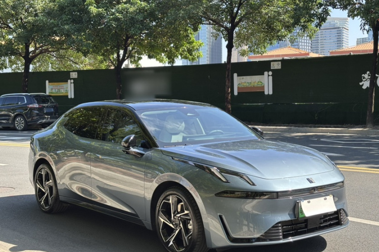 领克07 2024款 EM-P 126长续航 Ultra车身外观6006