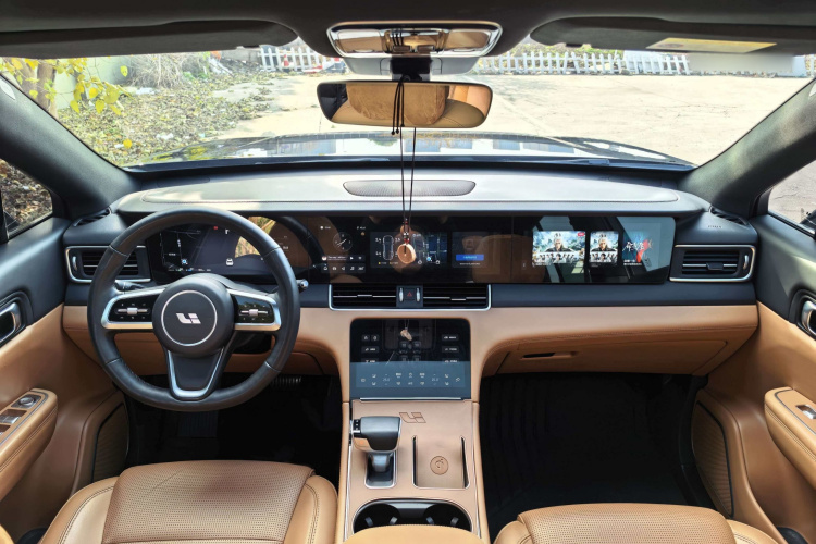 理想汽车 理想ONE 2021款 增程6座版中控内饰7006