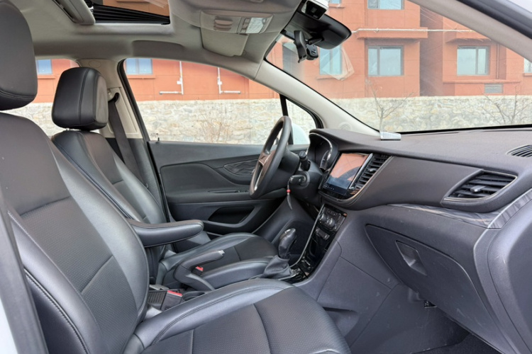 别克 昂科拉 2016款 18T 自动两驱都市领先型中控内饰7005