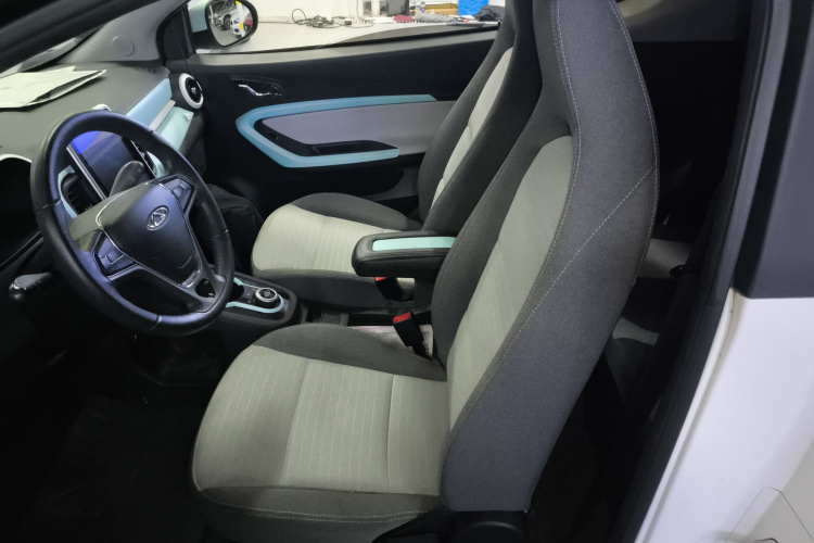 奇瑞 小蚂蚁 2021款 15万蚁粉款 蚁炫版 磷酸铁锂中控内饰19