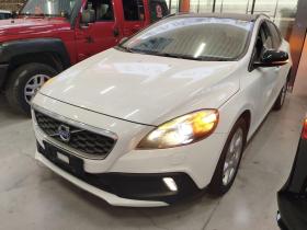 沃尔沃V40 2015款 Cross Country T5 AWD 智雅版