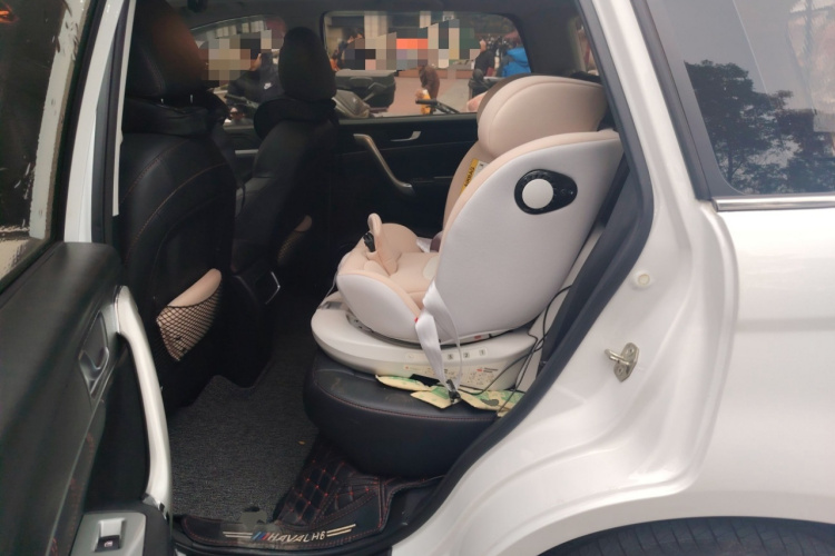 哈弗H6 2017款 蓝标 运动版 1.5T 手动两驱精英型中控内饰7004