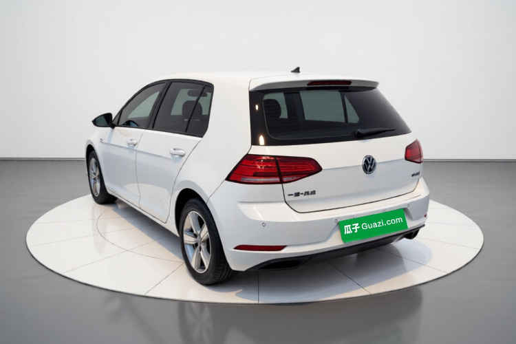 大众 高尔夫 2018款 1.6L 自动时尚型车身外观5