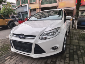 福特 福克斯 2012款 三厢 1.6L 自动风尚型