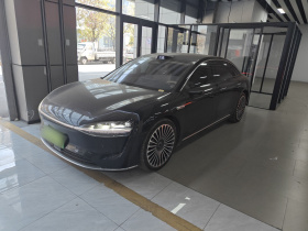 鸿蒙智行 享界S9 2024款 纯电 Ultra 四驱旗舰版