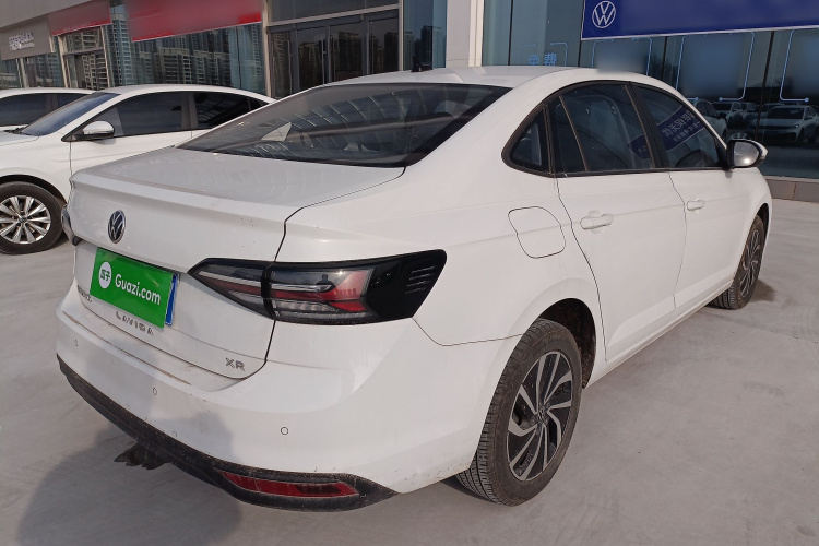 大众 朗逸 2023款 新锐 1.5L 自动新逸版车身外观7