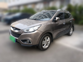 北京现代ix35 2010款 2.0L 自动四驱尊贵版GLS