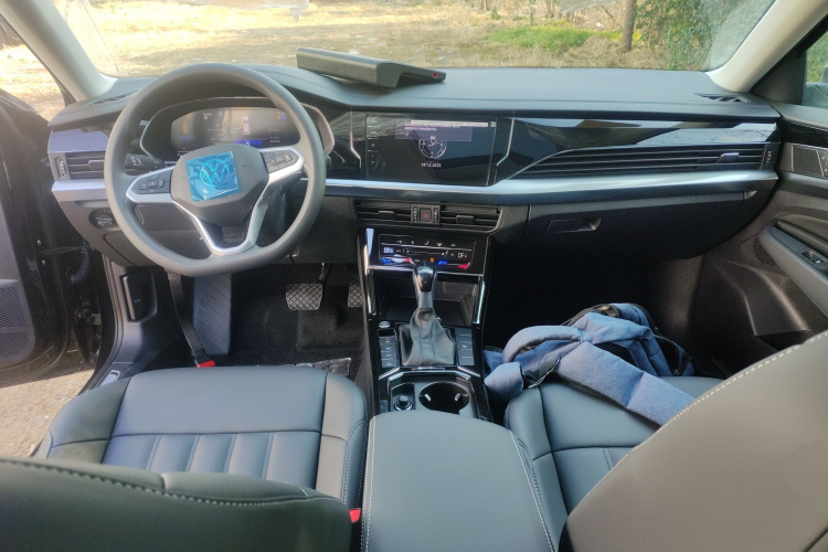 大众 帕萨特新能源 2025款 430PHEV 混动商务版中控内饰7002