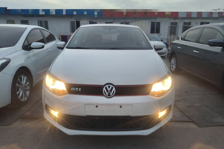 大众 Polo 2012款 1.4TSI GTI车身外观2