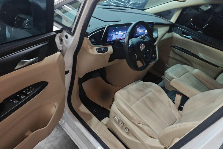 别克GL8 2023款 ES陆尊 尊享型中控内饰20