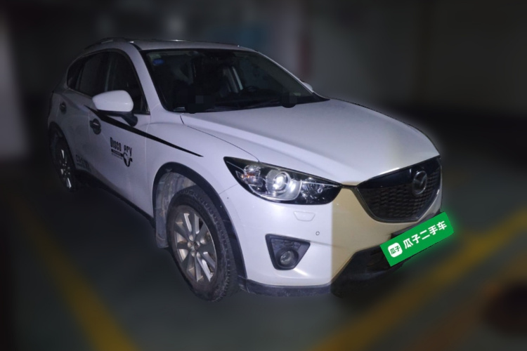 马自达CX-5 2013款 2.0L 自动四驱尊贵型车身外观3