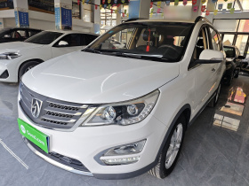 宝骏560 2016款 1.8L iAMT精英型