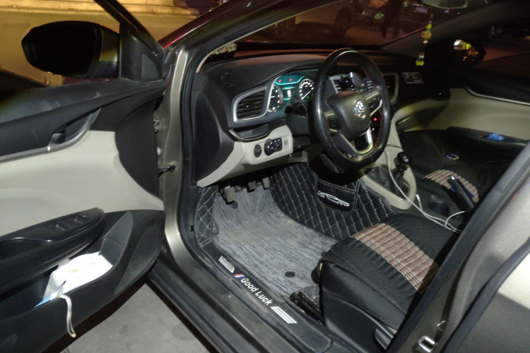 别克 英朗 2019款 15T 手动精英型 国VI中控内饰20