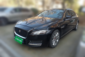 捷豹XFL 2018款 XFL 2.0T 250PS 豪华版