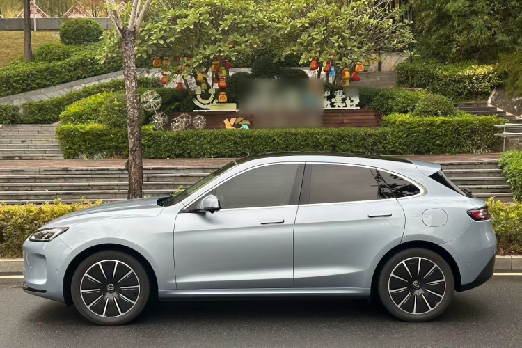 鸿蒙智行 问界M5 2022款 纯电四驱性能版车身外观6004