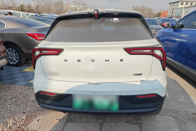 吉利几何E萤火虫 2024款 401km 萤光车身外观6