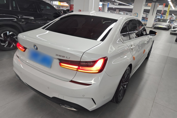 宝马3系 2021款 改款 325Li M运动套装车身外观6005