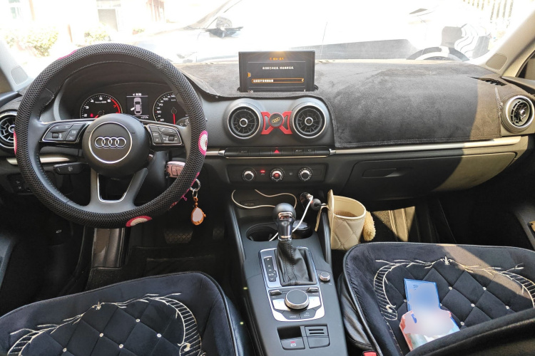 奥迪A3 2020款 改款 Limousine 35 TFSI 进取型 国VI中控内饰12