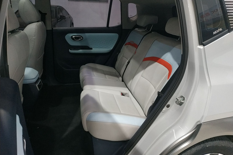 埃安 AION Y 2021款 70 智领活力版中控内饰21