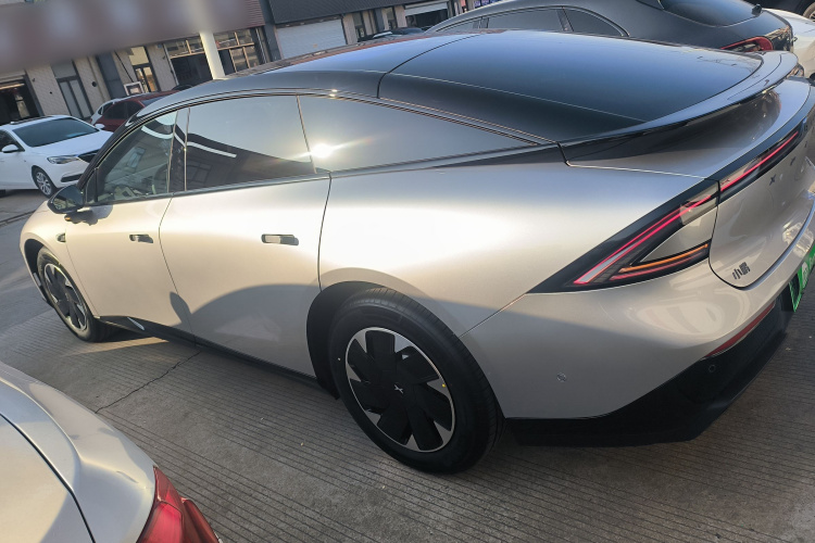 小鹏P7+ 2024款 长续航 Max车身外观4